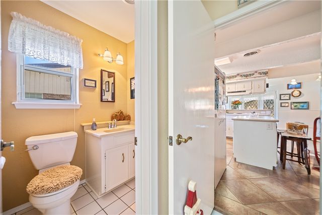 1211 Cypher St, Kingsville, TX 78363