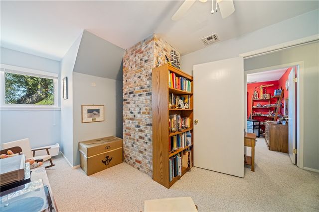 1211 Cypher St, Kingsville, TX 78363