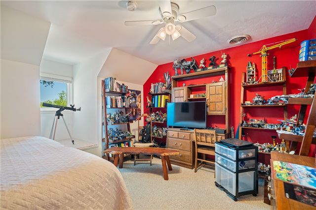 1211 Cypher St, Kingsville, TX 78363