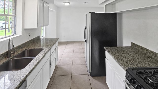 4210 Ester Street, Stafford, TX 77477