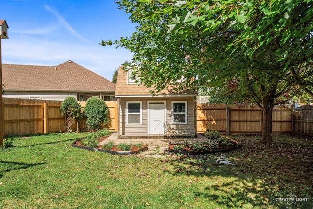 1267 Red Fox Circle, Sandwich, IL 60548