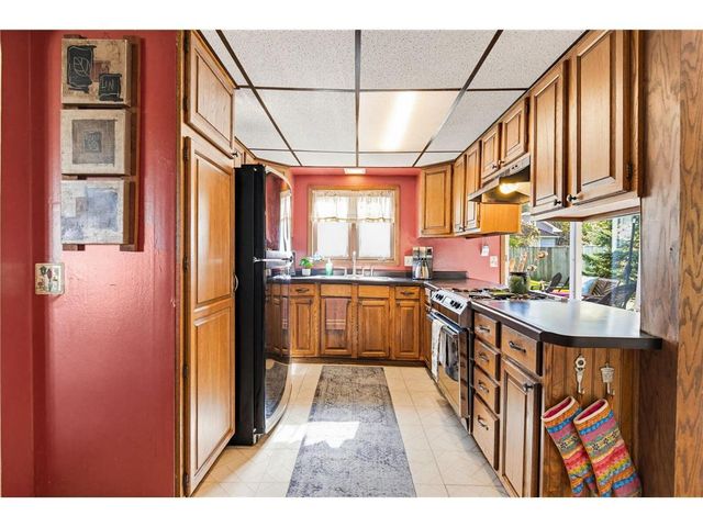 1122 1st Street, Hudson, WI 54016