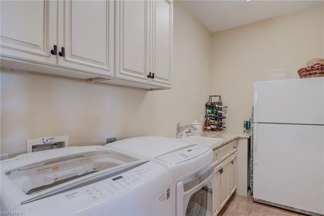 1316 NE 20th ST, Cape Coral, FL 33909