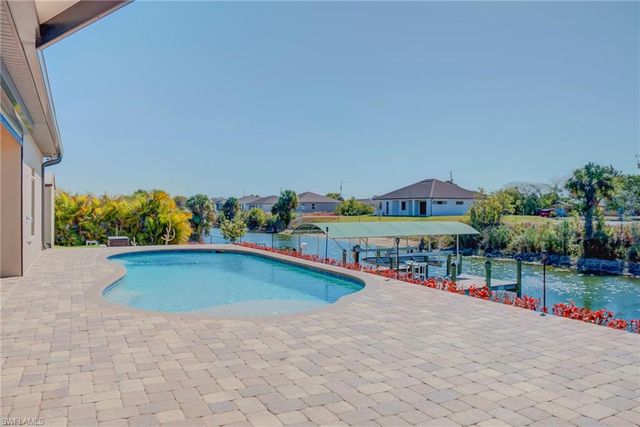 1316 NE 20th ST, Cape Coral, FL 33909