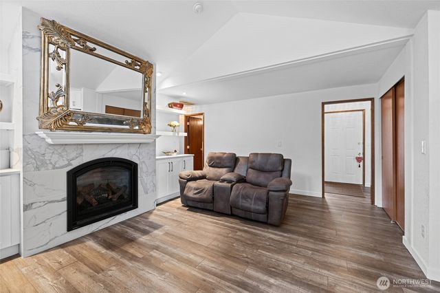 283 Quilcene Place, La Conner, WA 98257