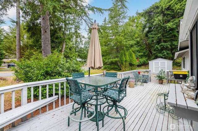 283 Quilcene Place, La Conner, WA 98257