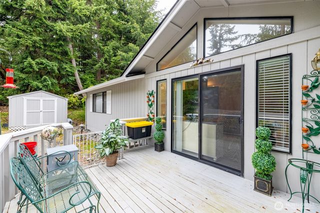 283 Quilcene Place, La Conner, WA 98257