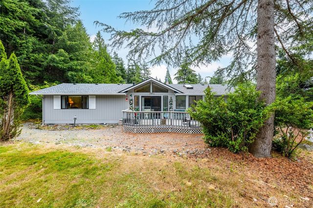 283 Quilcene Place, La Conner, WA 98257