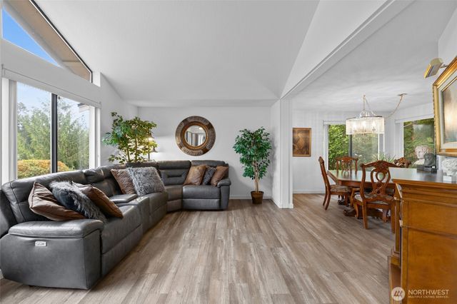 283 Quilcene Place, La Conner, WA 98257