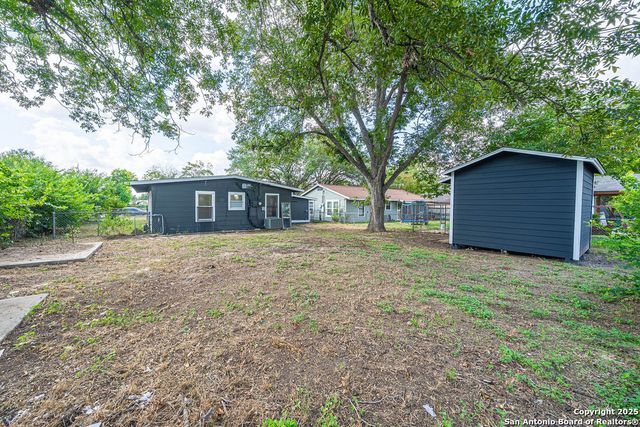 451 Anton, San Antonio, TX 78223