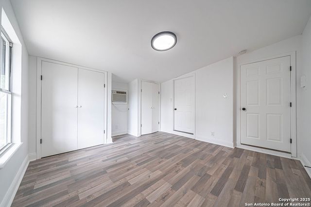 451 Anton, San Antonio, TX 78223