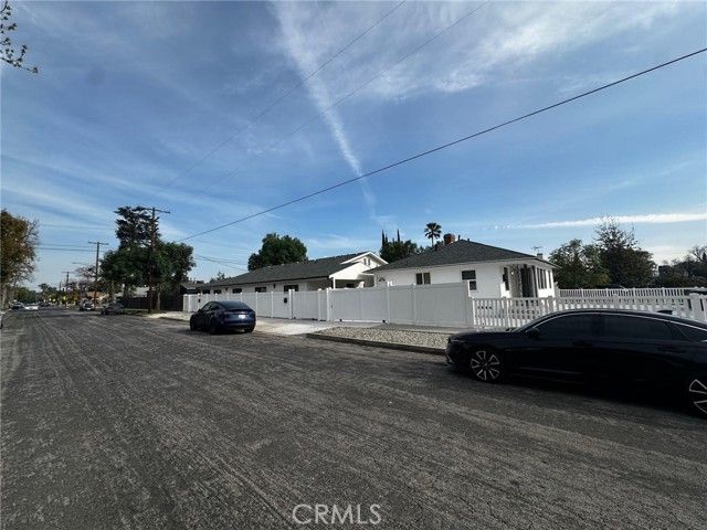 15950 Cohasset, Van Nuys (los Angeles), CA 91406