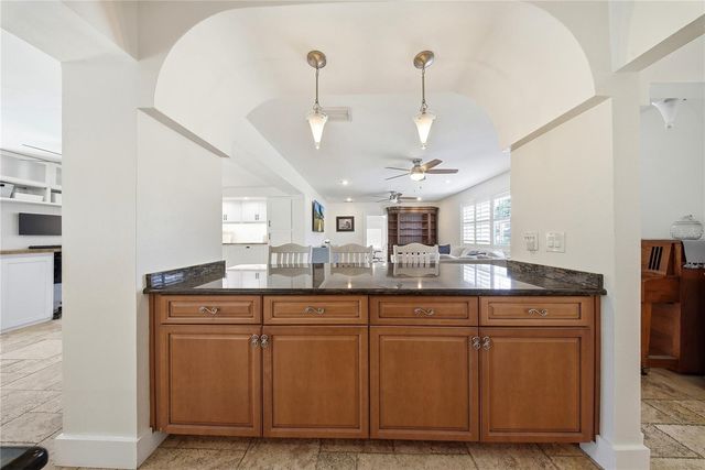 3921 W BAY TO BAY BOULEVARD, Tampa, FL 33629