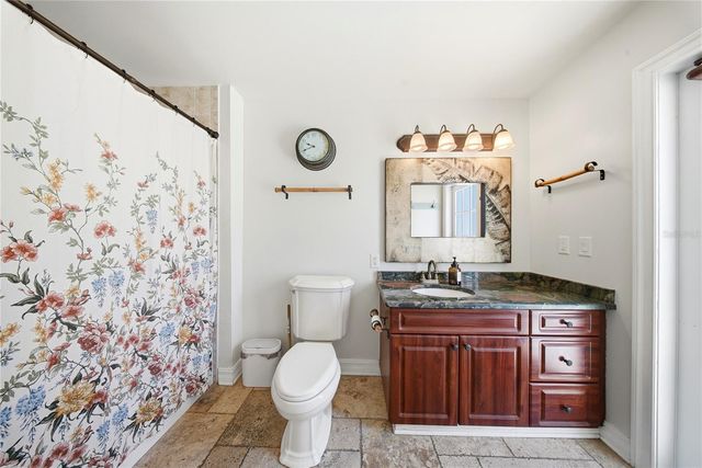 3921 W BAY TO BAY BOULEVARD, Tampa, FL 33629