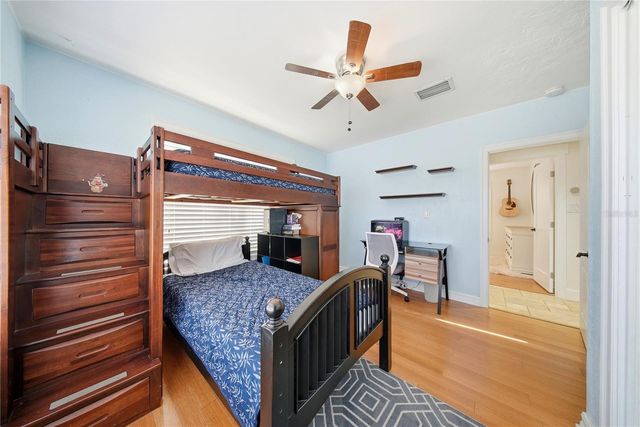 3921 W BAY TO BAY BOULEVARD, Tampa, FL 33629