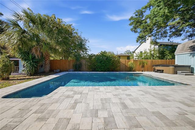 3921 W BAY TO BAY BOULEVARD, Tampa, FL 33629