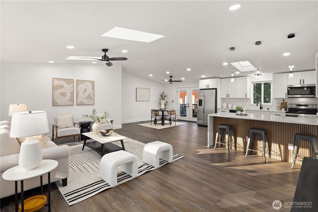 36705 311th St NE, Arlington, WA 98223