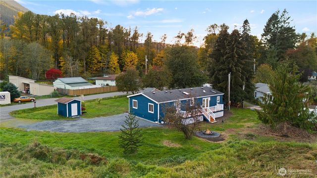 36705 311th St NE, Arlington, WA 98223