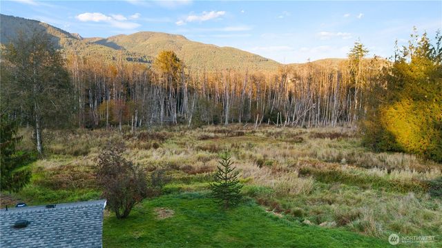 36705 311th St NE, Arlington, WA 98223