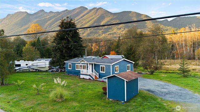 36705 311th St NE, Arlington, WA 98223