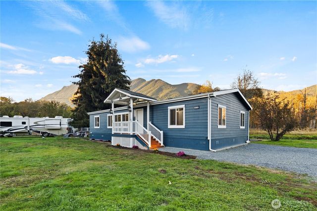 36705 311th St NE, Arlington, WA 98223