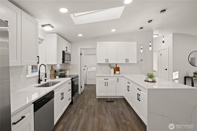 36705 311th St NE, Arlington, WA 98223