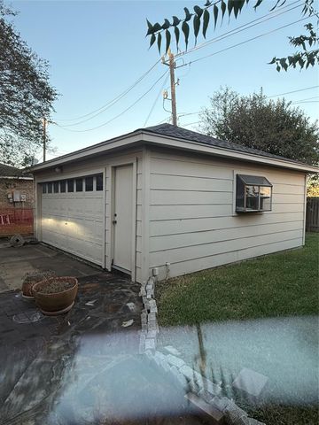 3606 Garrett Boulevard, Deer Park, TX 77536