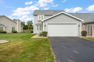 622 E 92nd Avenue, Merrillville, IN 46410