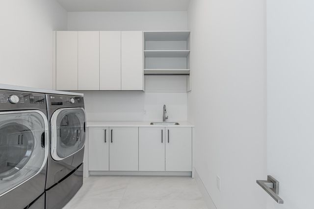 2612 NE 4th St, Pompano Beach, FL 33062