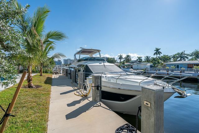 2612 NE 4th St, Pompano Beach, FL 33062