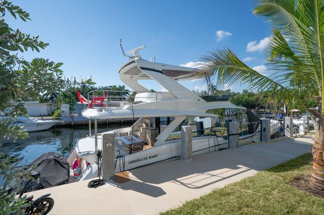 2612 NE 4th St, Pompano Beach, FL 33062