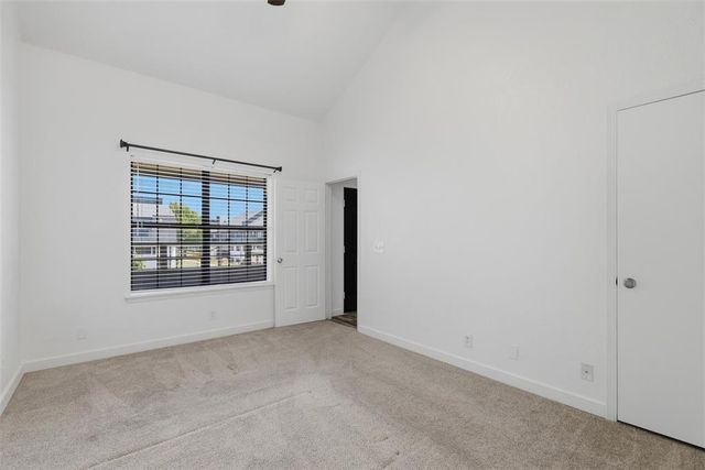 11140 Stratford Drive 605, Oklahoma City, OK 73120