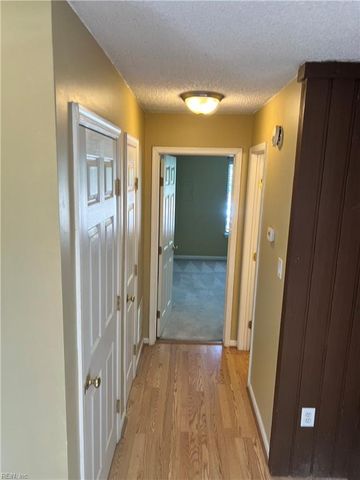 1063 Ocean Pebbles Way, Virginia Beach, VA 23451