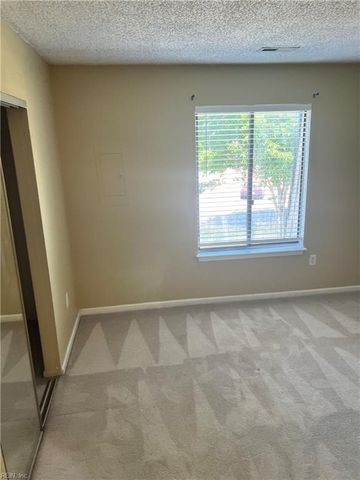 1063 Ocean Pebbles Way, Virginia Beach, VA 23451