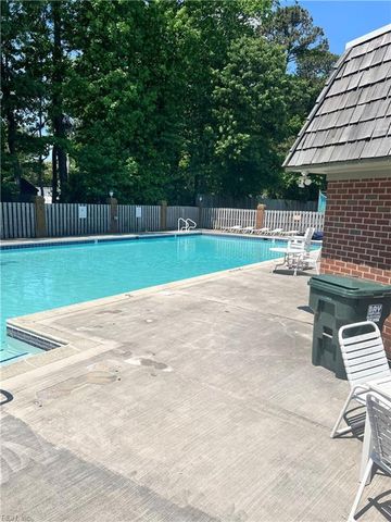 1063 Ocean Pebbles Way, Virginia Beach, VA 23451