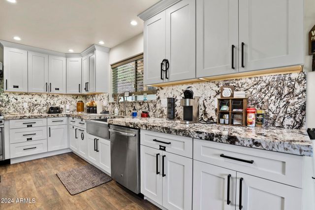 266 W Uphill Drive, Christopher Creek, AZ 85541