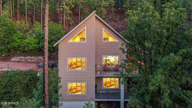 266 W Uphill Drive, Christopher Creek, AZ 85541