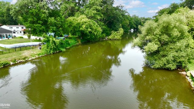 00 Belleview Avenue, Mt Clemens, MI 48043