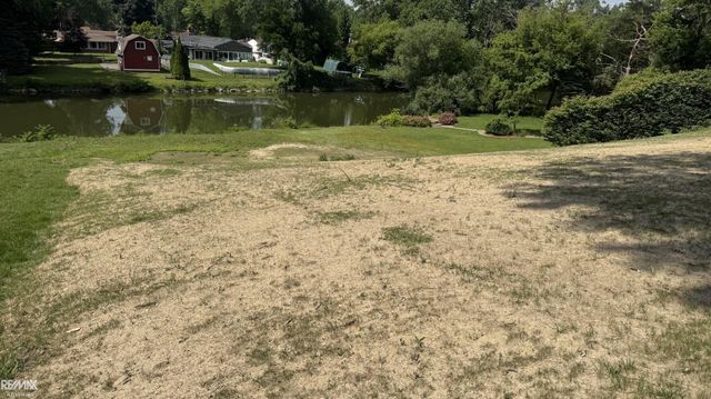 00 Belleview Avenue, Mt Clemens, MI 48043