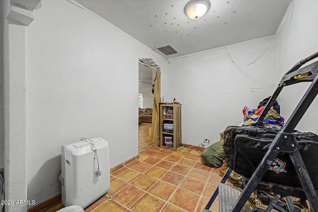 47205 N New River Road, New River, AZ 85087