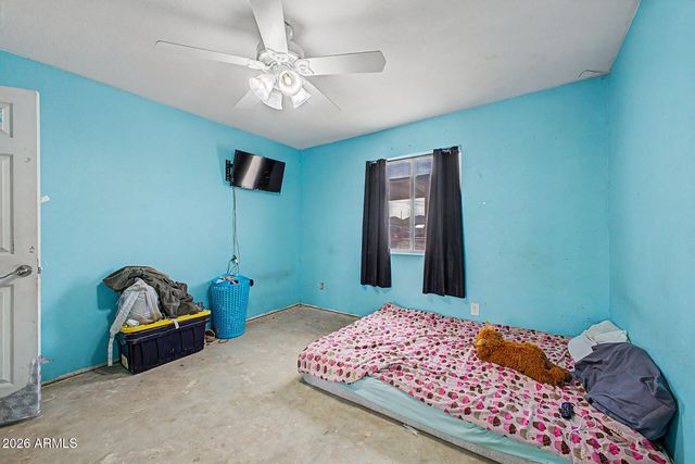 47205 N New River Road, New River, AZ 85087