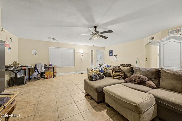 47205 N New River Road, New River, AZ 85087