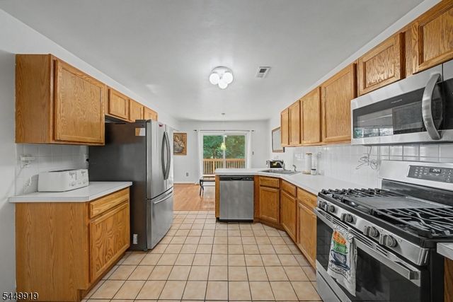 30 Sundance Ter, Hardyston Twp., NJ 07419