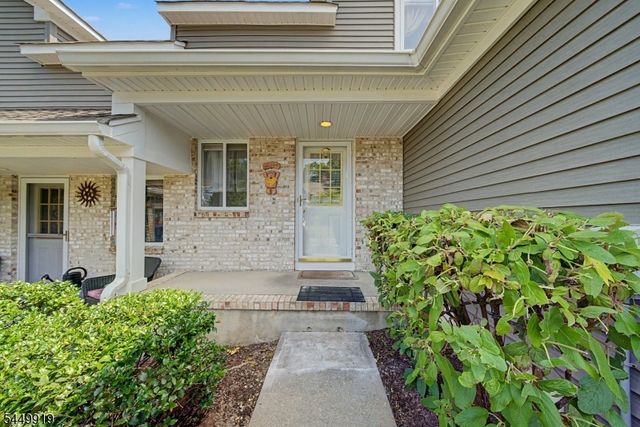 30 Sundance Ter, Hardyston Twp., NJ 07419