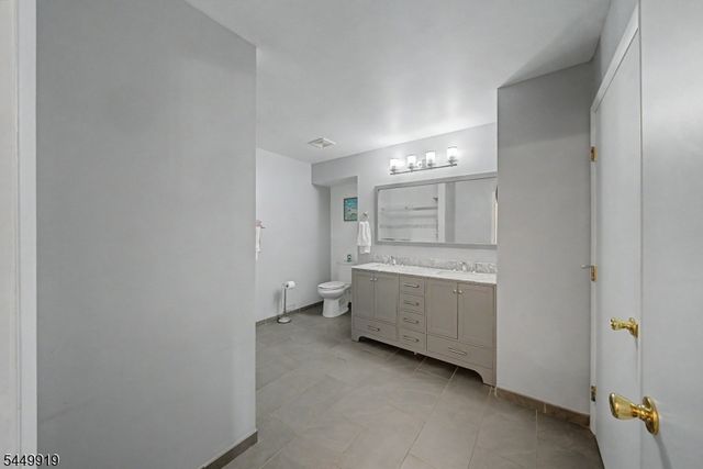 30 Sundance Ter, Hardyston Twp., NJ 07419