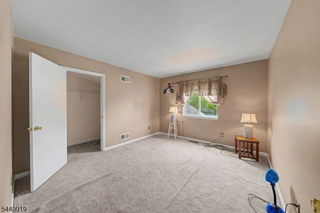 30 Sundance Ter, Hardyston Twp., NJ 07419