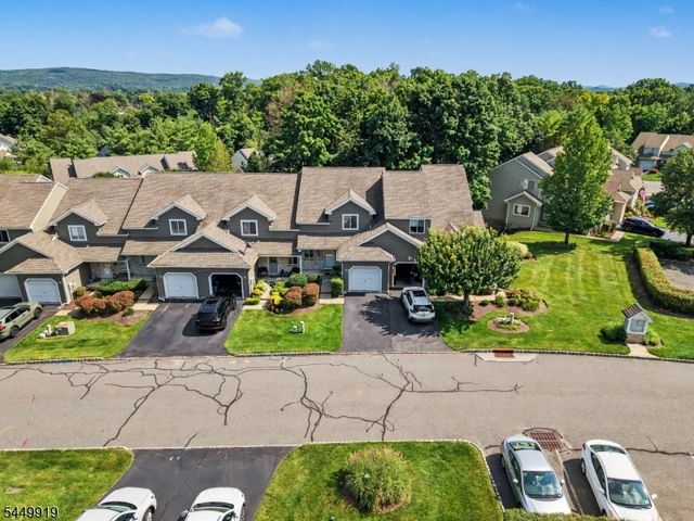 30 Sundance Ter, Hardyston Twp., NJ 07419