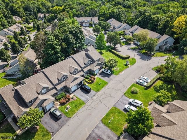 30 Sundance Ter, Hardyston Twp., NJ 07419