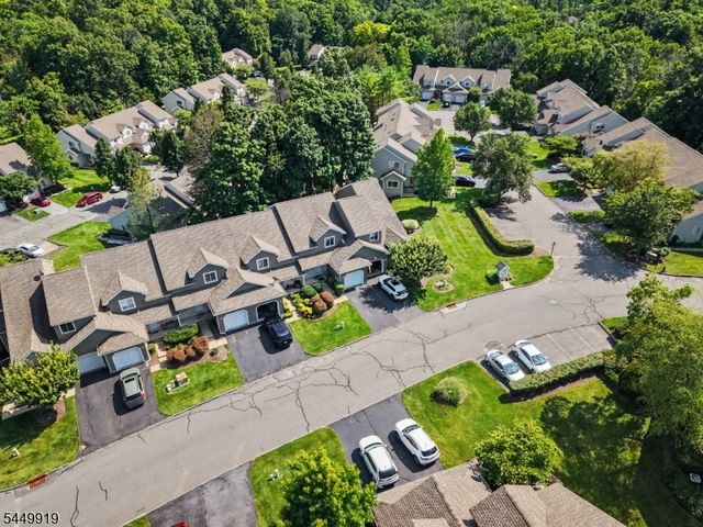30 Sundance Ter, Hardyston Twp., NJ 07419