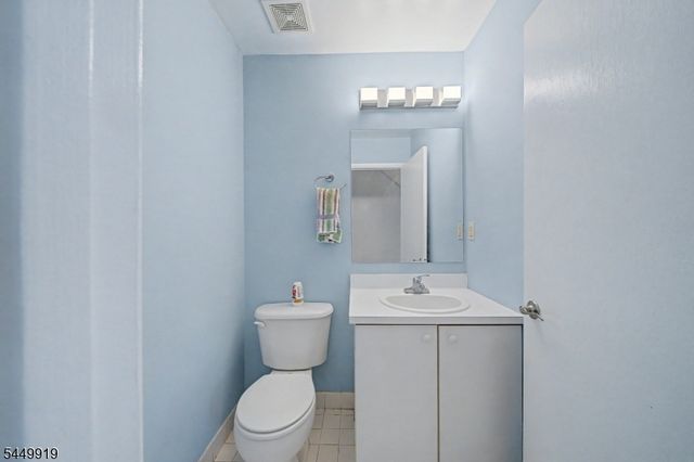 30 Sundance Ter, Hardyston Twp., NJ 07419